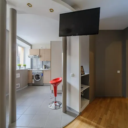 Apartland On Internatsionalnaya