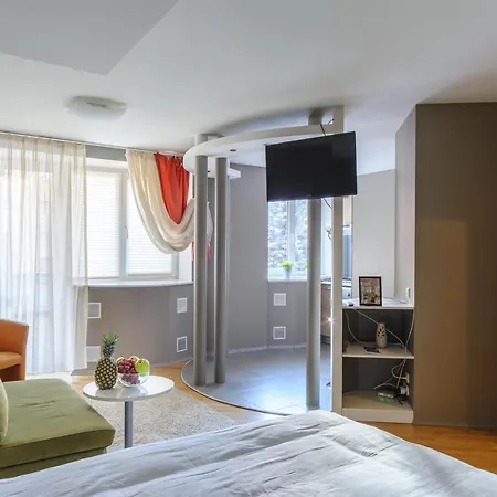 Апартаменти Apartland On Internatsionalnaya