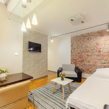 Apartland On Internatsionalnaya Mińsk