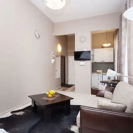 Apartland On Internatsionalnaya * Мінськ